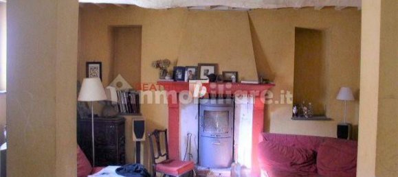 Casa de 4 dormitorios en Lucca, Italy No. 15654 2