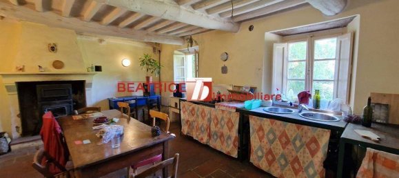 Casa de 4 dormitorios en Lucca, Italy No. 15654 43