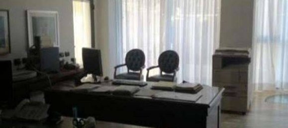 8 chambres Bâtiment à Cerro Maggiore, Italy No. 186246 8