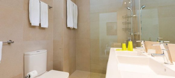 3 bedrooms House in Quarteira, Portugal No. 36538 6