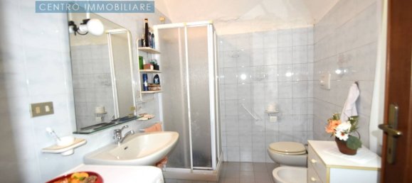 4 rooms House in Ronsecco, Italy No. 195455 8