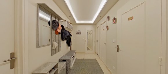 2 bedrooms Apartment in Saint-Pierre-des-Corps, France No. 58218 3