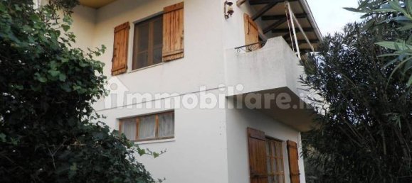 5 bedrooms Villa in Rosignano Marittimo, Italy No. 117957 4