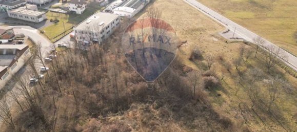 1980m² Land in Belluno, Italy No. 357157 6