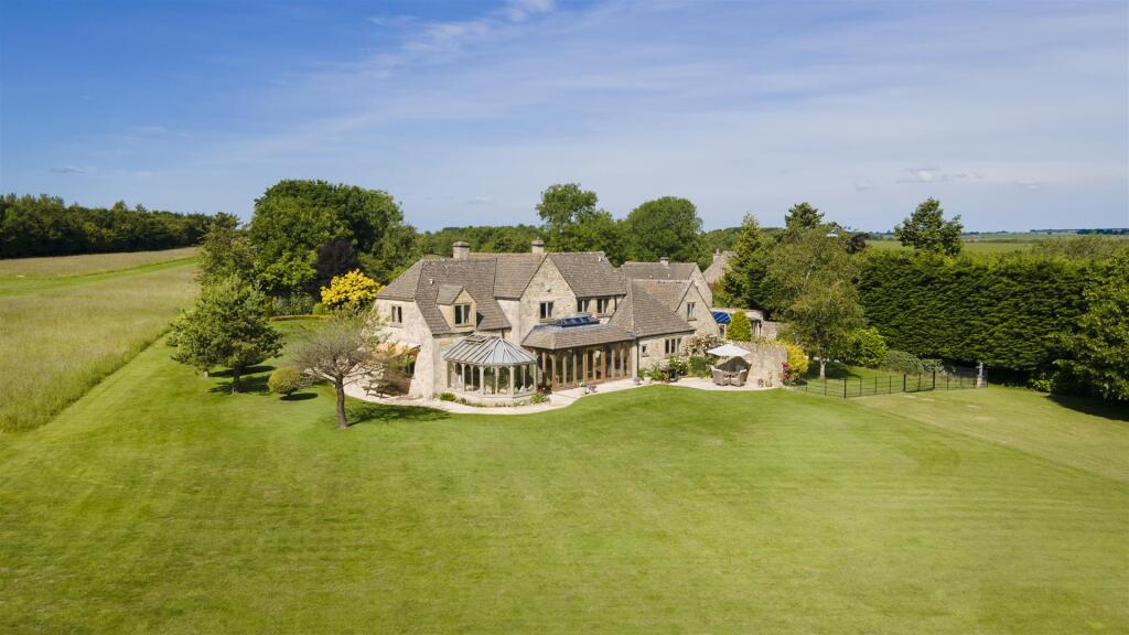 Haus in Cheltenham, United Kingdom, Nr. 839