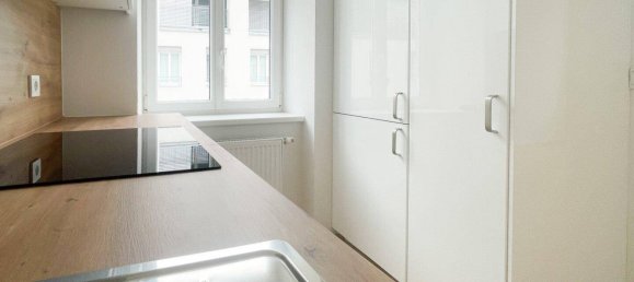 3 rooms Apartment in Hernals, Austria No. 175532 3