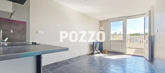 3 Schlafzimmer Haus in Bernieres-sur-Mer, France, Nr. 337054 5