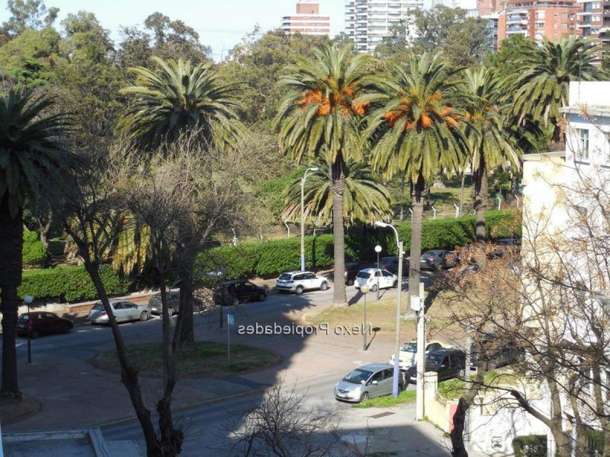 Studio in Montevideo, Uruguay No. 6051