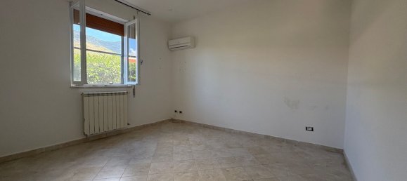 Villa de 4 divisões em Terracina, Italy N.º 273618 2