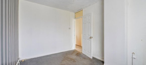 3 bedrooms Apartment in London, United Kingdom No. 9887 13