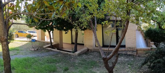 73m² Commercial property in Bucchianico, Italy No. 100813 5