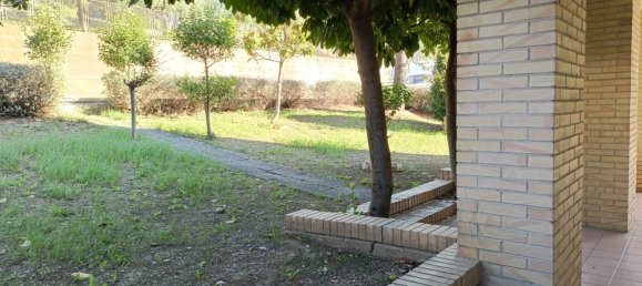 73m² Commercial property in Bucchianico, Italy No. 100813 12