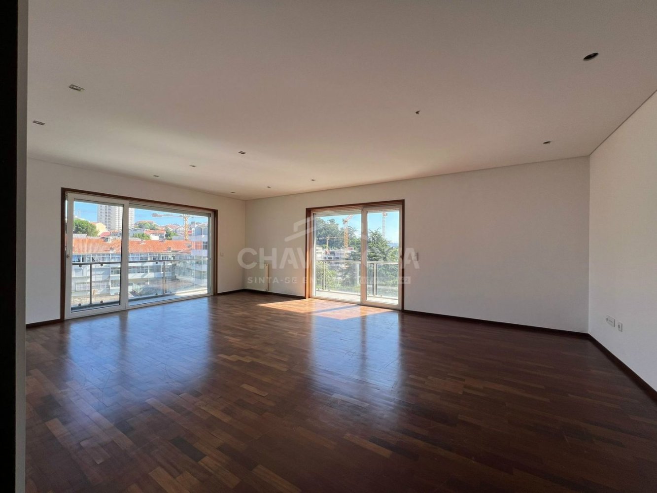 3 bedrooms Apartment in Porto, Portugal No. 199761