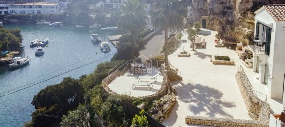 3 bedrooms Townhouse in Es Castell, Spain No. 5141 2