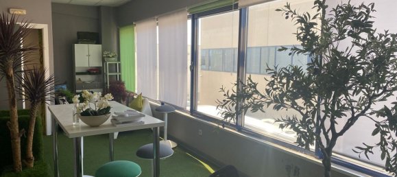 181m² Warehouse in Getafe, Spain No. 166110 3