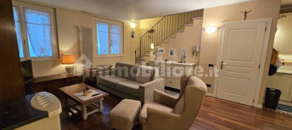 3 bedrooms House in Cologno al Serio, Italy No. 372692 4