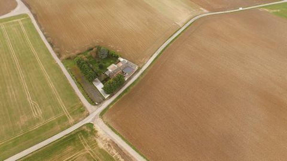 4 bedrooms House in Hombleux, France No. 4320