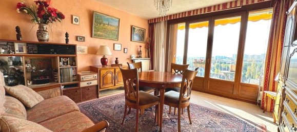2 bedrooms Apartment in Epinay-sur-Seine, France No. 167662 2