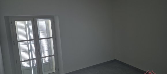 Квартира с 3 спальнями в Оранж, Франция № 287844 13