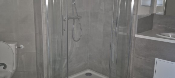 Квартира с 3 спальнями в Оранж, Франция № 287844 7