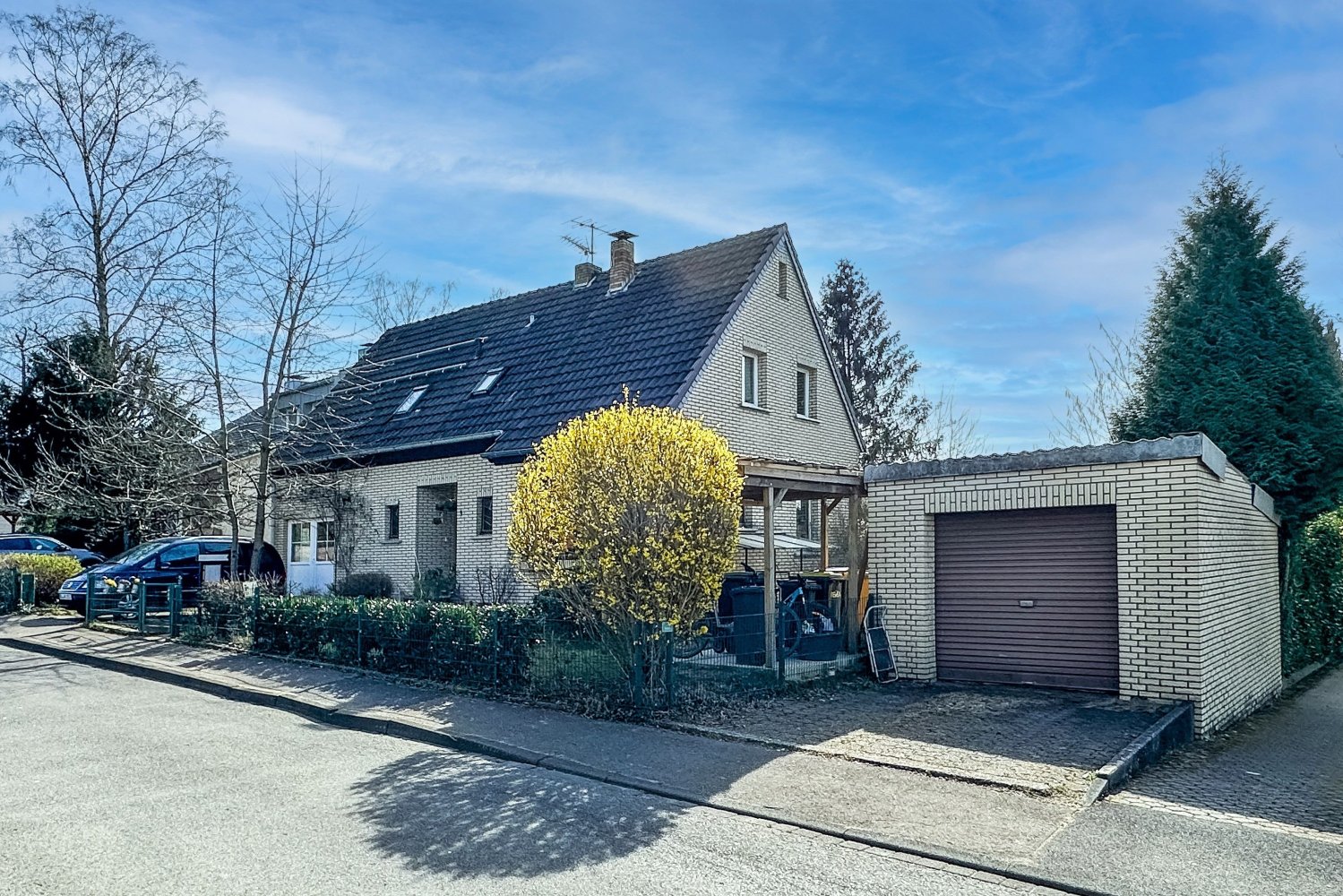 5-salle Maison à Rosrath, Germany No. 47814