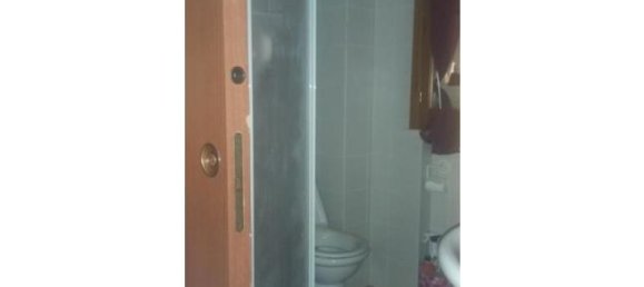 3-salle Appartement à Peccioli, Italy No. 253342 5