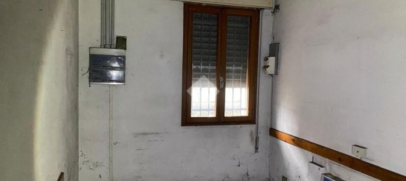 335m² Commercial property in Maserà di Padova, Italy No. 223286 7