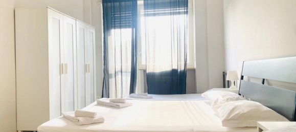 2-salle Appartement à Turin, Italy No. 86252 2