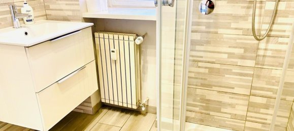 2-salle Appartement à Turin, Italy No. 86252 4