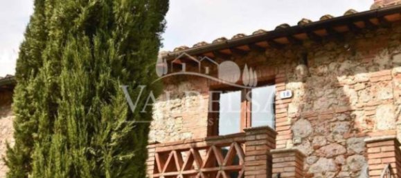 3 chambres Maison à Monteriggioni, Italy No. 262808 2