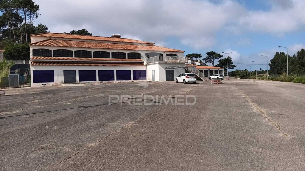 Propiedad comercial en Ericeira, Portugal 1119 m² No. 139152