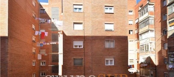 3 غرف نوم شقة في Valladolid, Spain رقم 96175 42