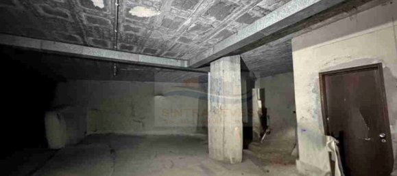 1000m² Commercial property in Cascais, Portugal No. 120641 4