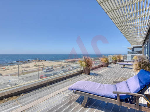 Apartamento de 5 dormitorios en Vila Nova de Gaia, Portugal No. 343861