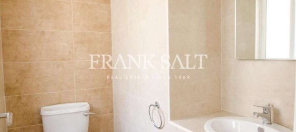 3 bedrooms Penthouse in Saint Julian's, Malta No. 3779 9