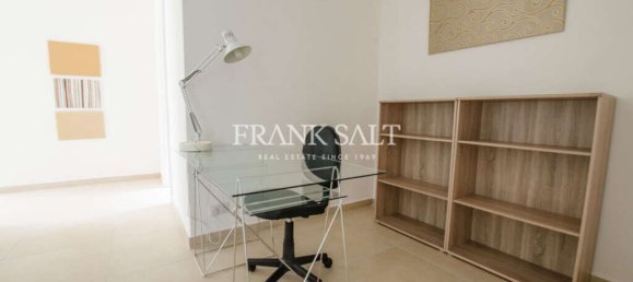 3 bedrooms Penthouse in Saint Julian's, Malta No. 3779 8