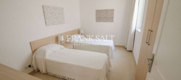 3 bedrooms Penthouse in Saint Julian's, Malta No. 3779 6