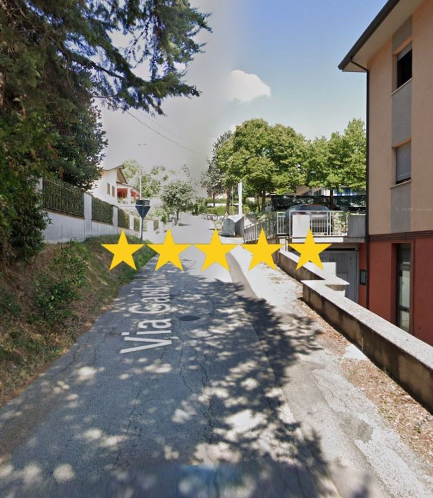 4 bedrooms Apartment in Nocera Umbra, Italy No. 384784