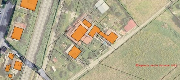 Дом с 5 комнатами в Монтеротондо, Италия № 266022 3