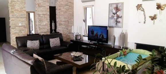 4 bedrooms Villa in Pegeia, Cyprus No. 21740 12