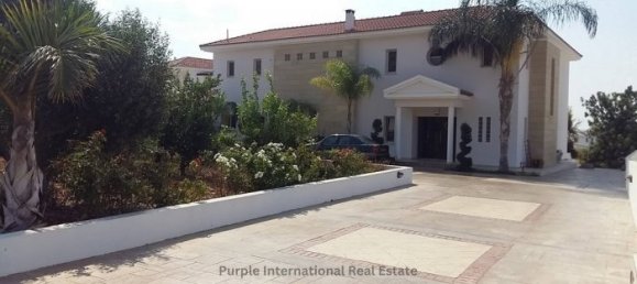 4 bedrooms Villa in Pegeia, Cyprus No. 21740 6