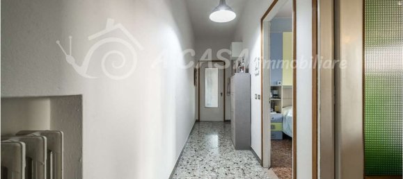 3 Schlafzimmer Wohnung in Medesano, Italy, Nr. 380379 6