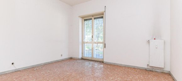 5 rooms Apartment in Rome, Italy No. 39303 14