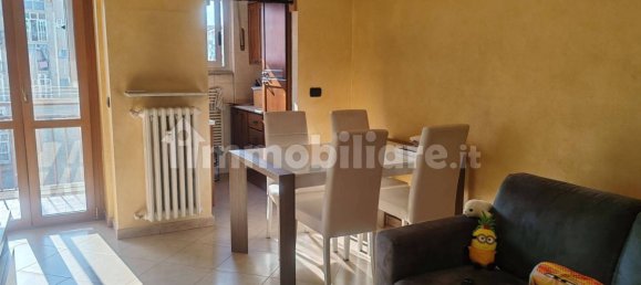 Apartamento de 1 dormitorio en Turin, Italy No. 349920 2