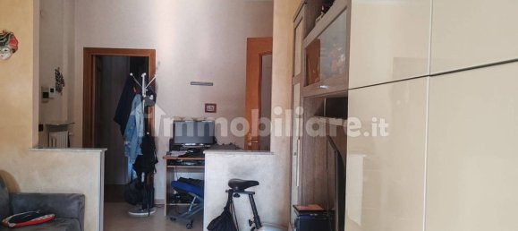 Apartamento de 1 dormitorio en Turin, Italy No. 349920 4