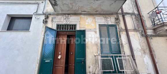 Квартира с 4 спальнями в Ното, Италия № 308606 3