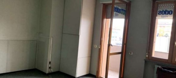 Квартира с 3 комнатами в Леньяно, Италия № 226841 10