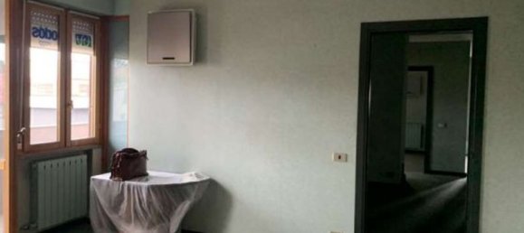 Квартира с 3 комнатами в Леньяно, Италия № 226841 9