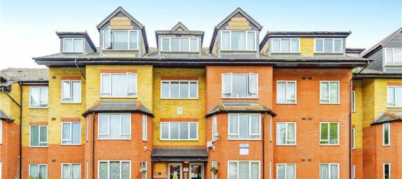 1 bedroom Apartment in South Croydon, United Kingdom No. 8019 26