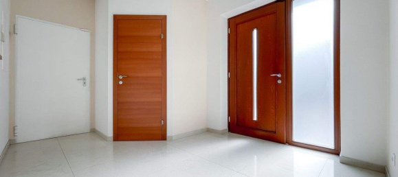 Вилла с 8 комнатами в Брунн ам Гебирге, Австрия № 18933 4